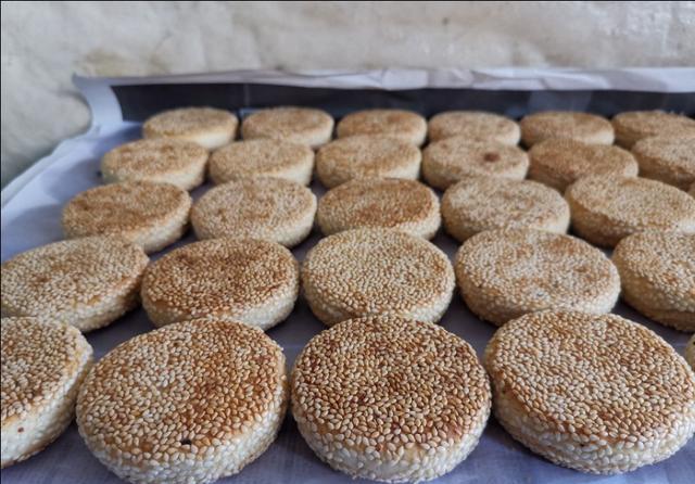 隐身小巷的传统手艺:随州殷店江家喜饼