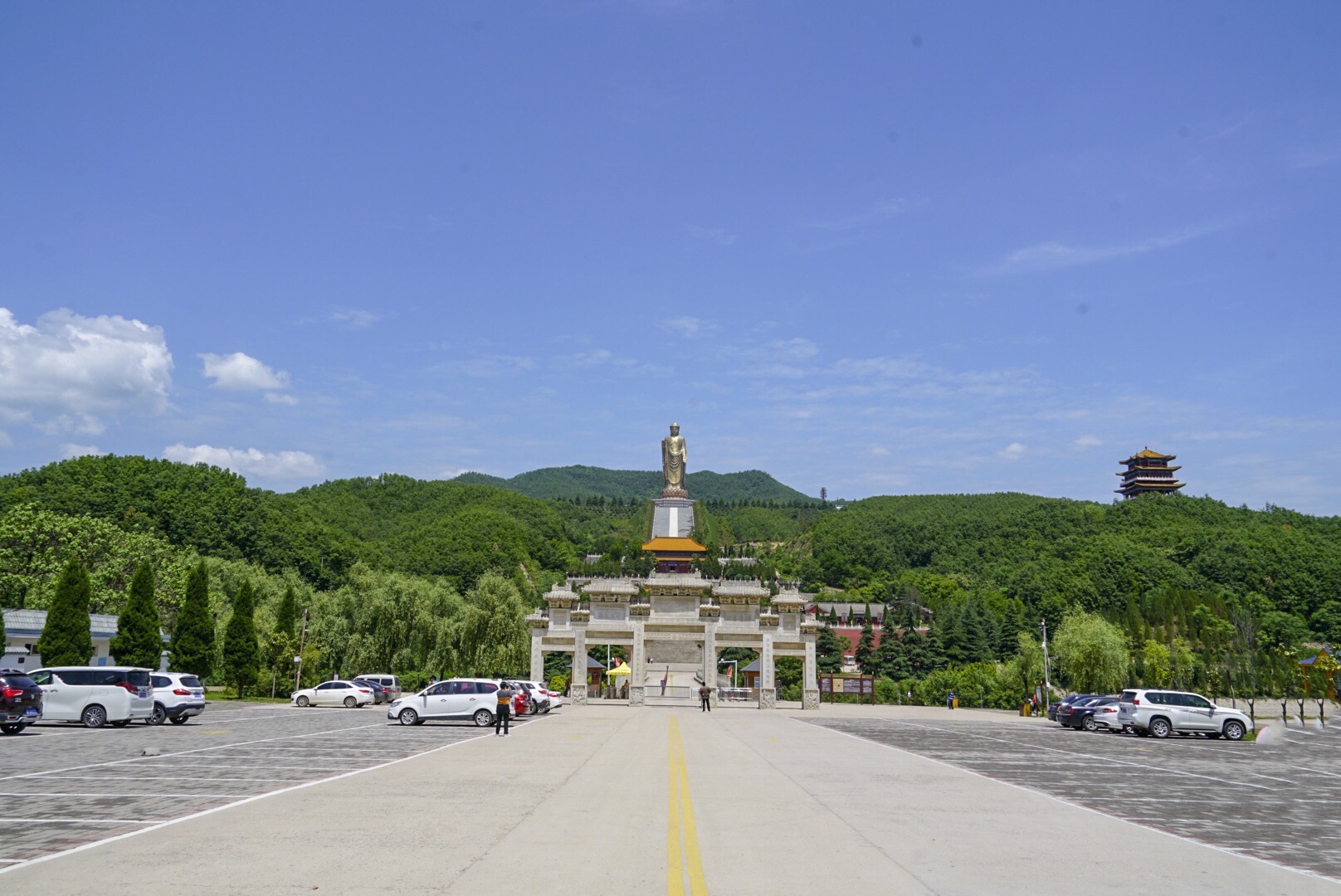 河南省 平顶山市 中原大佛景区