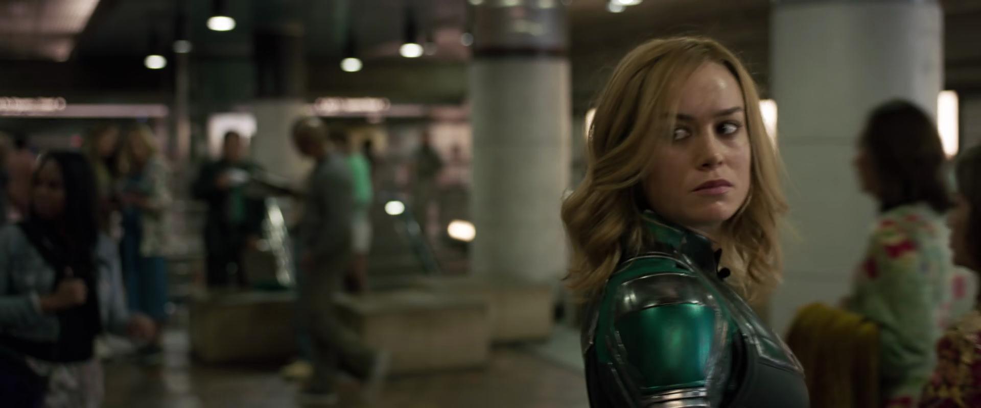 惊奇队长女神节火爆排片超16万场票房夺冠丑女无敌