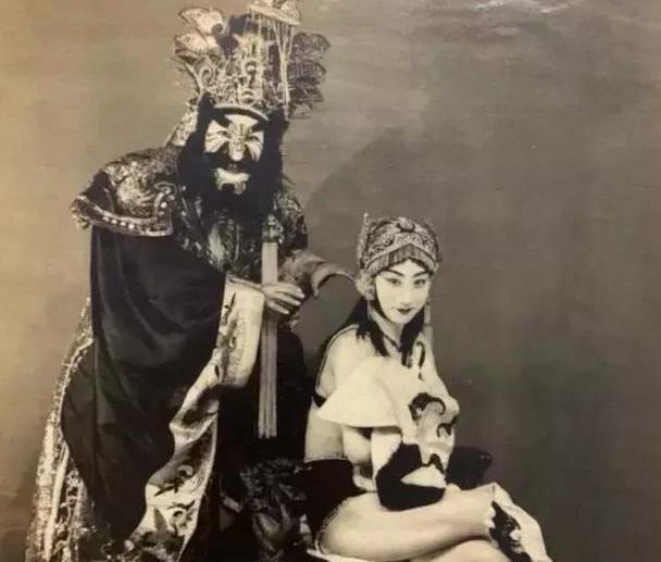 1924年上演京剧封神榜剧照名角小杨月楼主演绝对让你惊艳