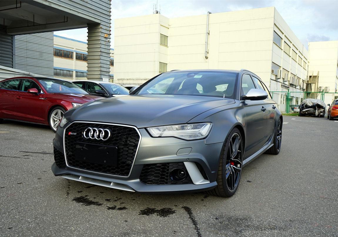 2018款奥迪rs6实拍它是奥迪名副其实的西装暴徒旅行车