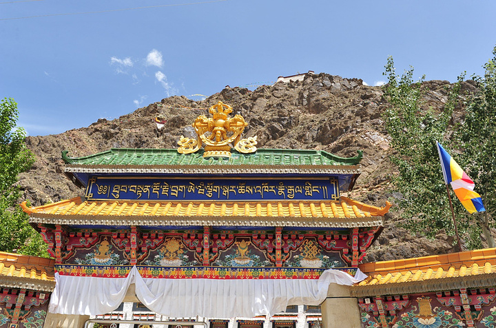 西藏自治区 山南市 多吉扎寺 藏传佛教宁玛派六大寺院之一