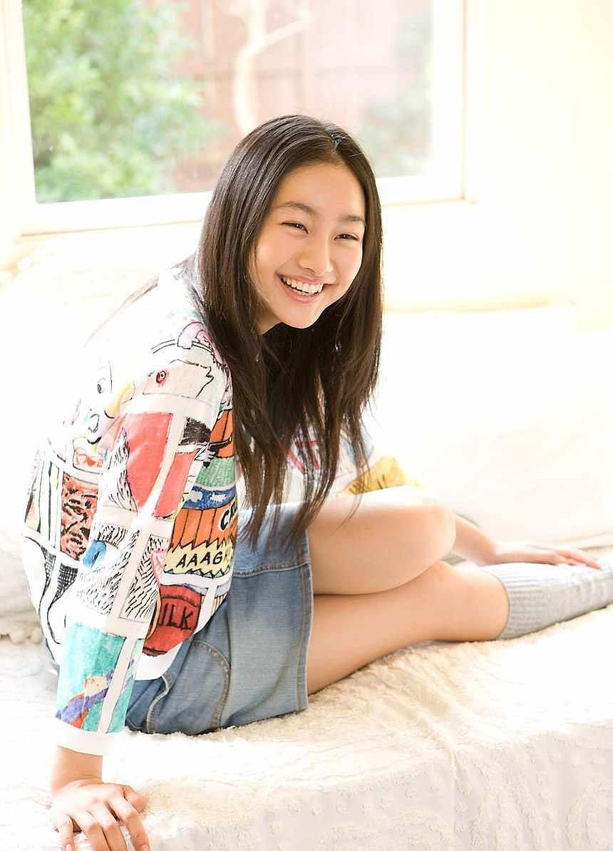 组图 日本影人忽那汐里