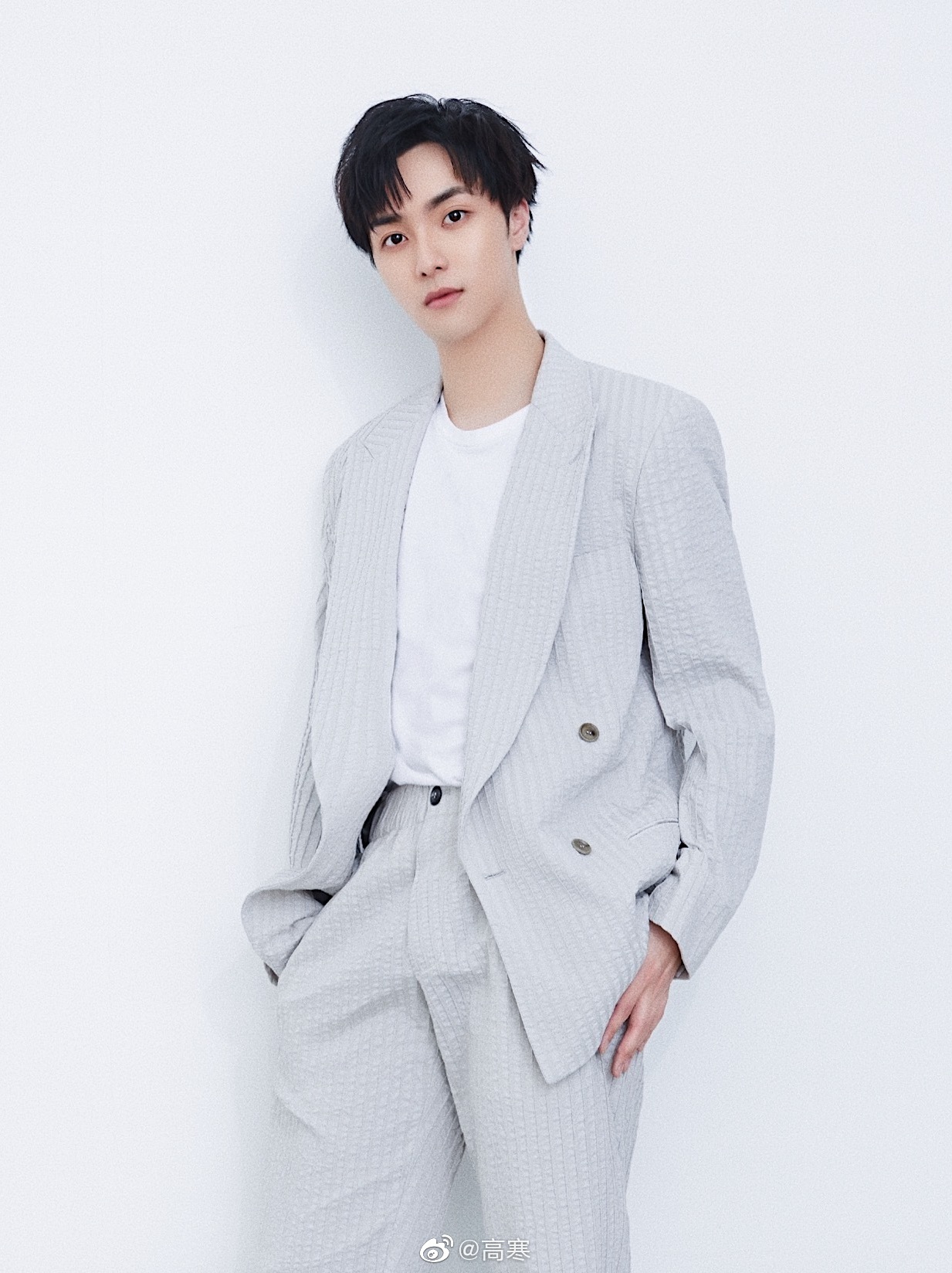 高寒《陈情令之生魂》红衣惊艳 病娇演技获观众认可