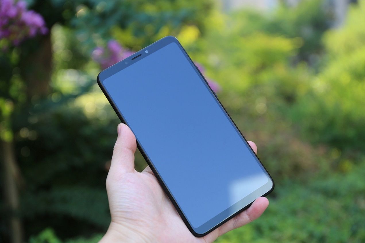 小米max4提前发布!7.2英寸超大屏 骁龙675,网友:等的就是它!