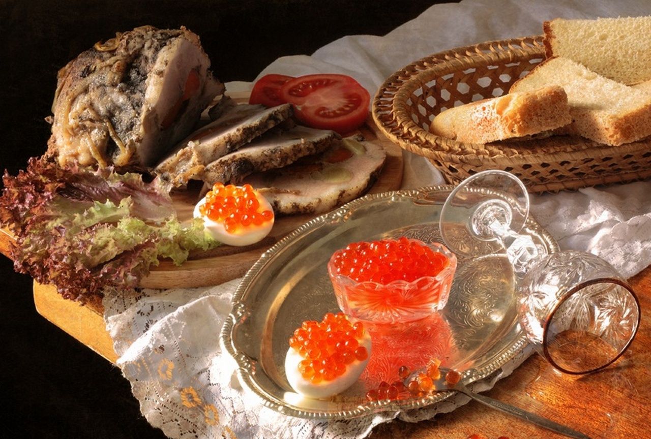 难怪俄罗斯人爱喝伏特加,看了他们的"下酒菜",我也想喝两杯