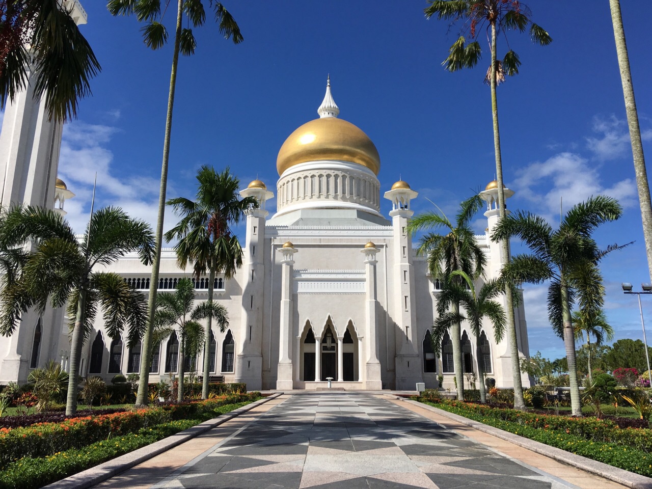 文莱 斯里巴加湾 奥玛尔·阿里·赛福鼎清真寺