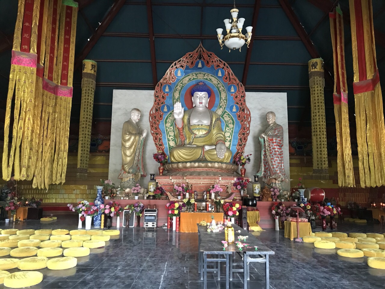 河南省 郑州 荥阳市 洞林寺