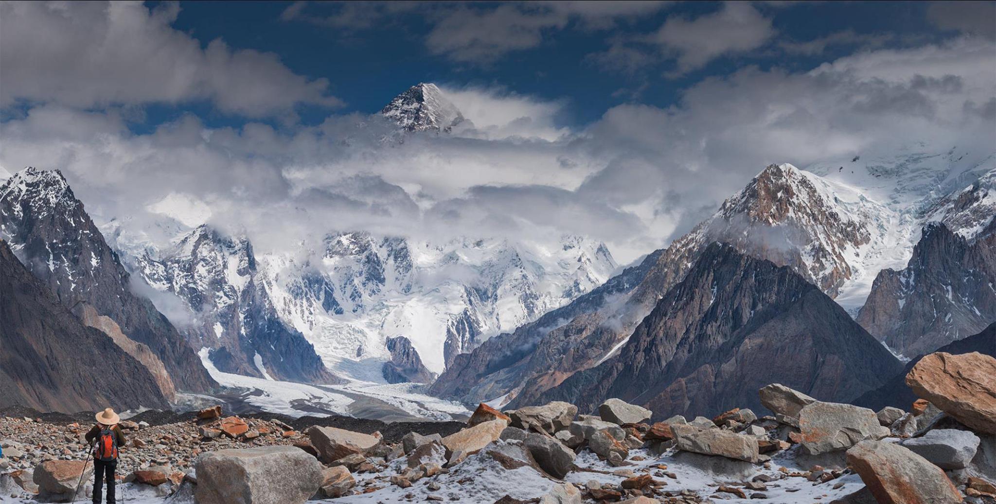 世界上最险峻山峰图片图片