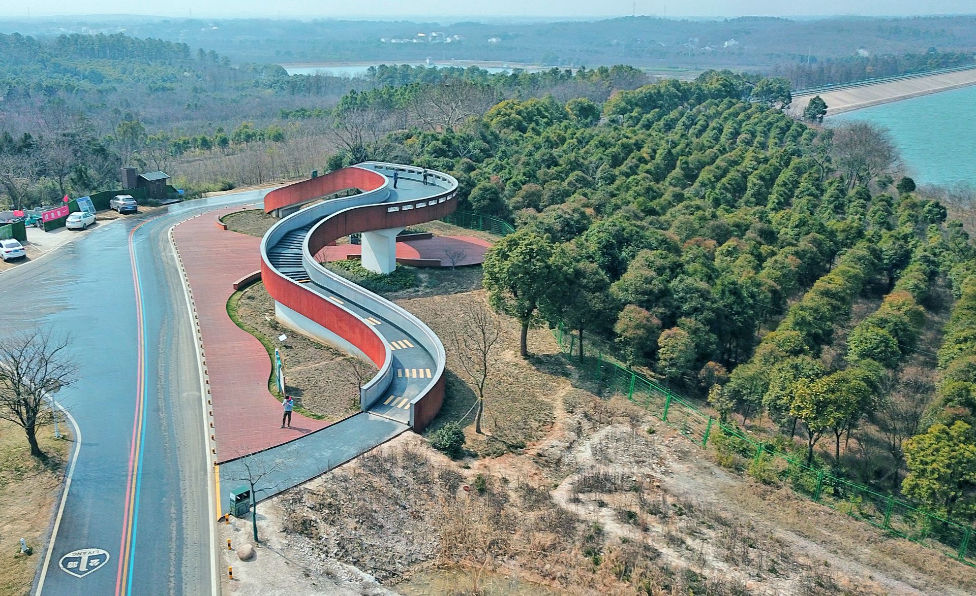 江苏省 溧阳市 网红景点 溧阳1号公路又名彩虹公路和女神湖|溧阳|溧阳