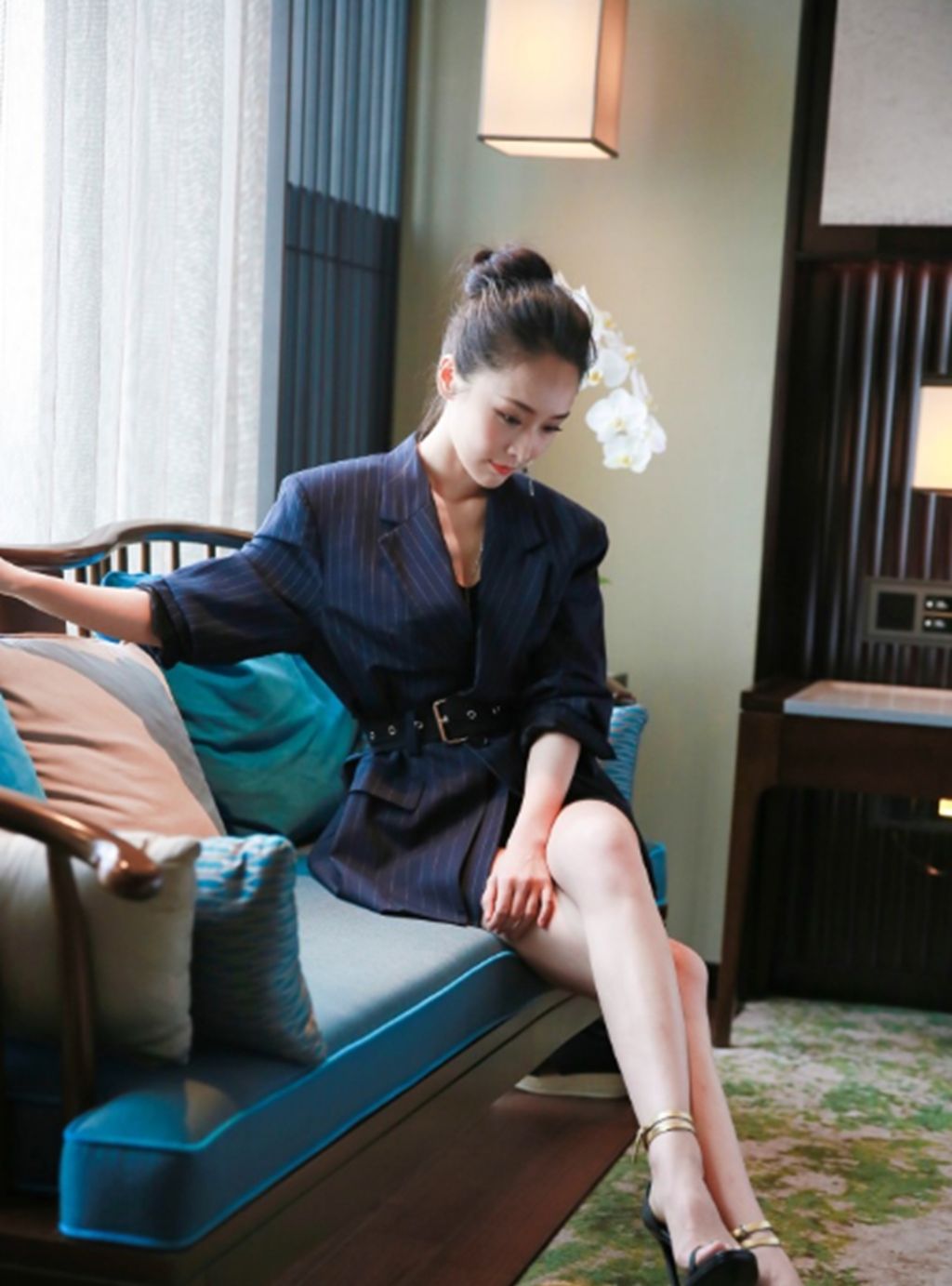 曼妙身材绝色美人李曼