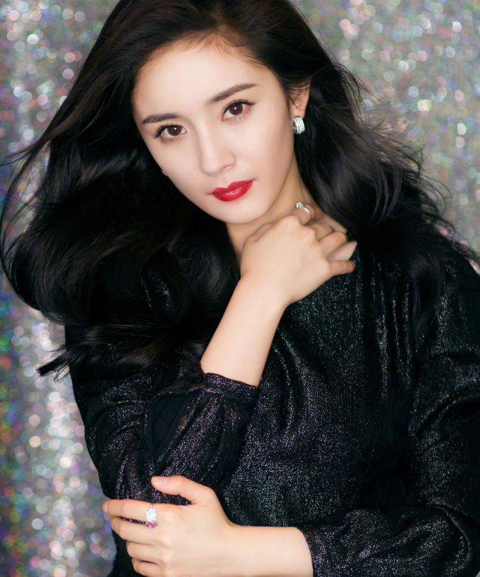 6/ 6杨幂:环肥燕瘦,眉清目秀的小姐姐