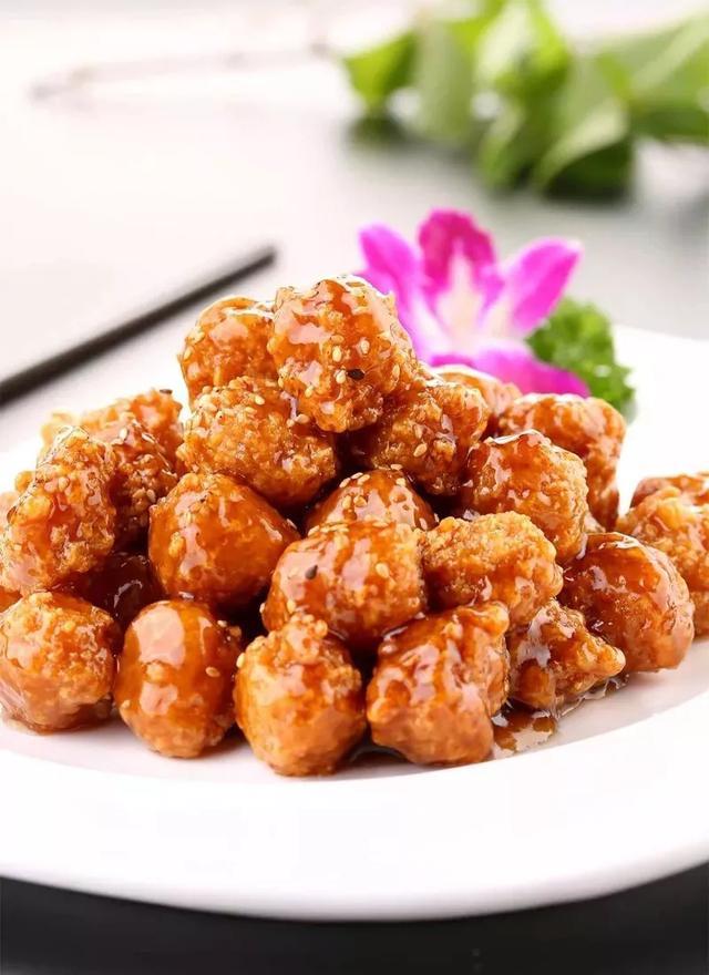 这些年味十足的家常菜品,春节菜单必不可少