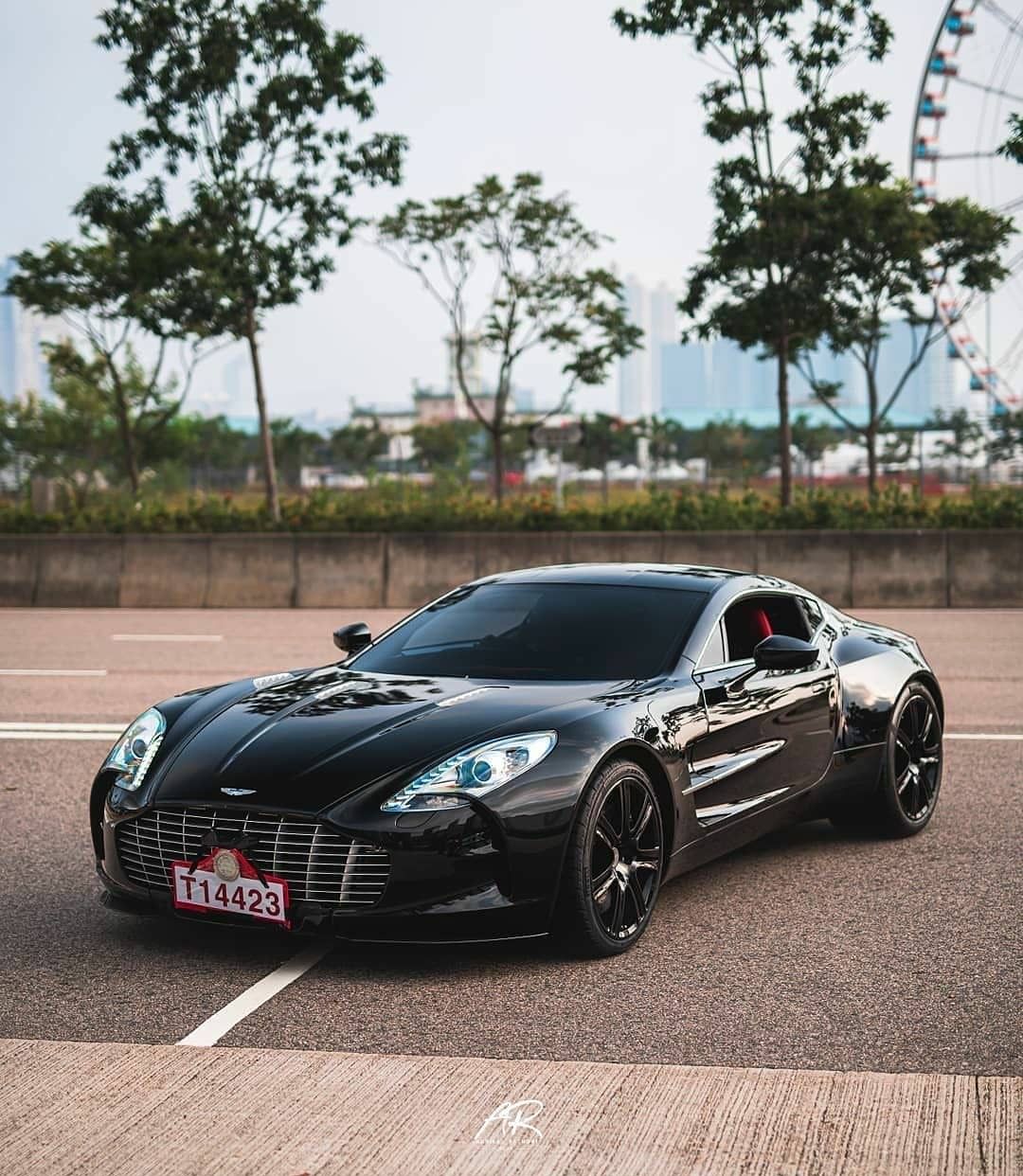 阿斯顿马丁one77车型