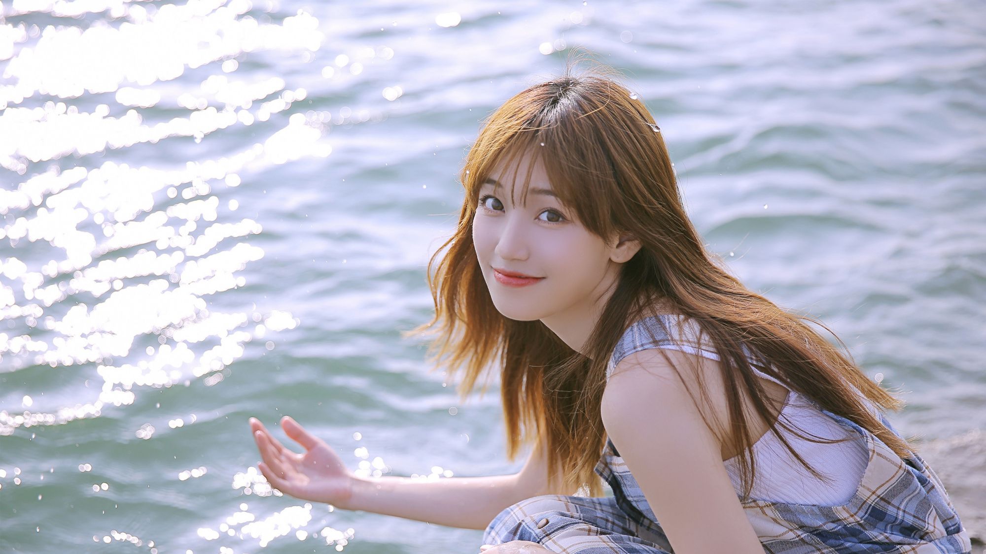 七夕了给男单身狗们来点福利吧海边清纯美女写真