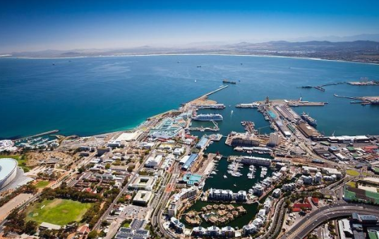 南非GDP为3680亿美元,相当于我国深圳,人均G