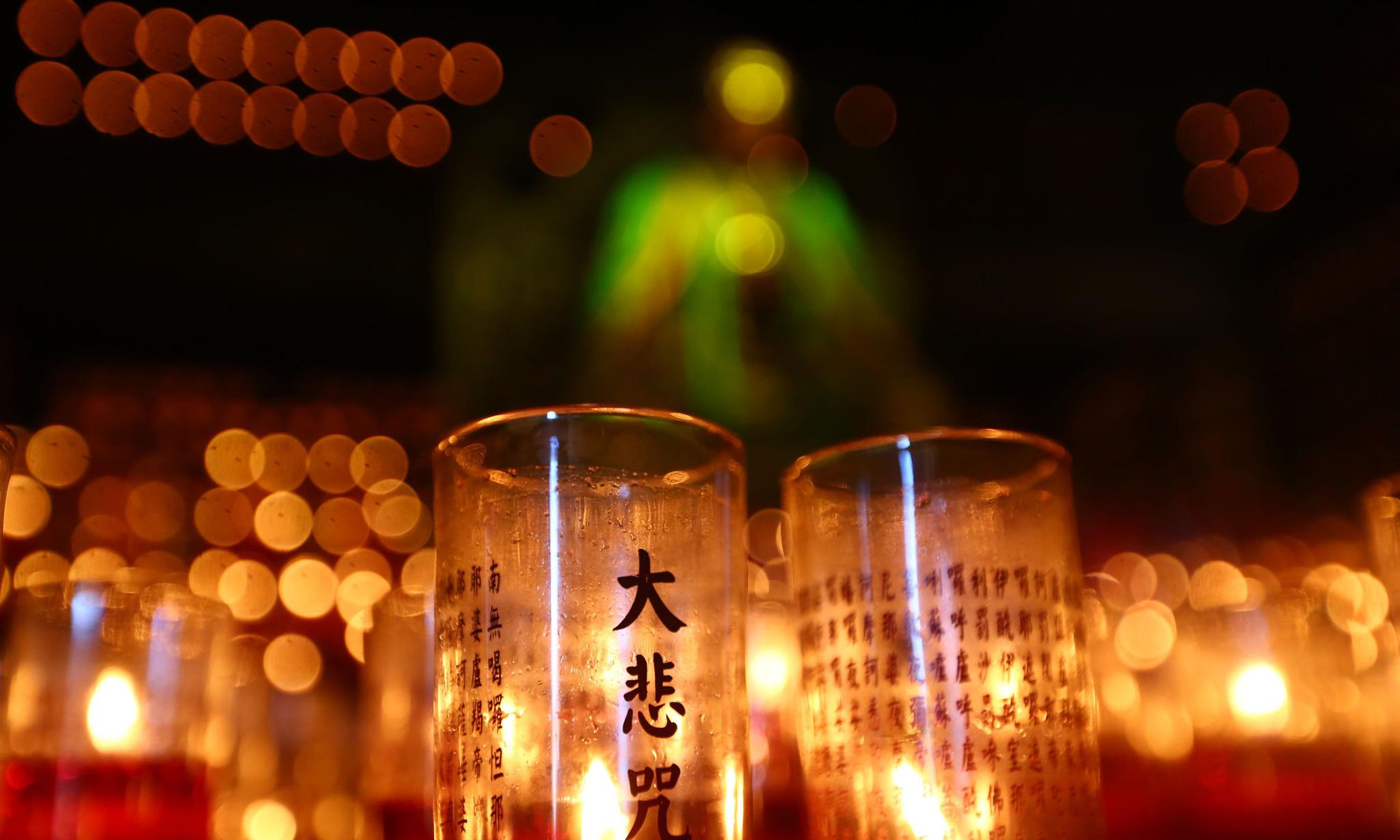 探访海南香火鼎盛人气非常旺的龙五爷财神,看看自己的财运如何