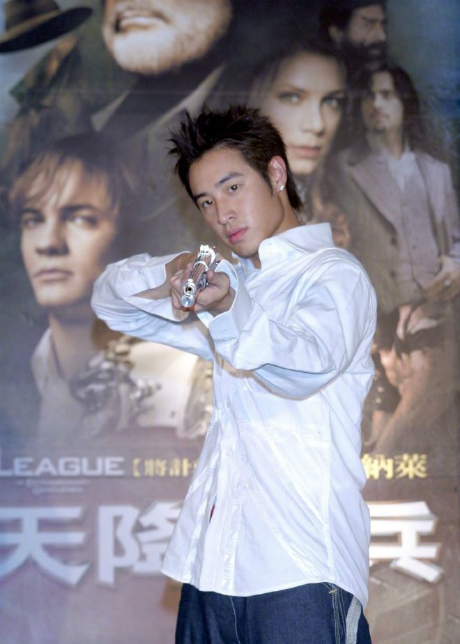 潘玮柏|发型|经典_新浪新闻