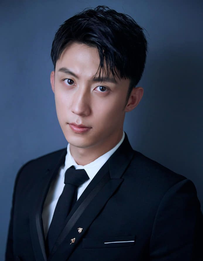 看到黄景瑜这些超a的照片,你绝对想不到他竟然那么有梗