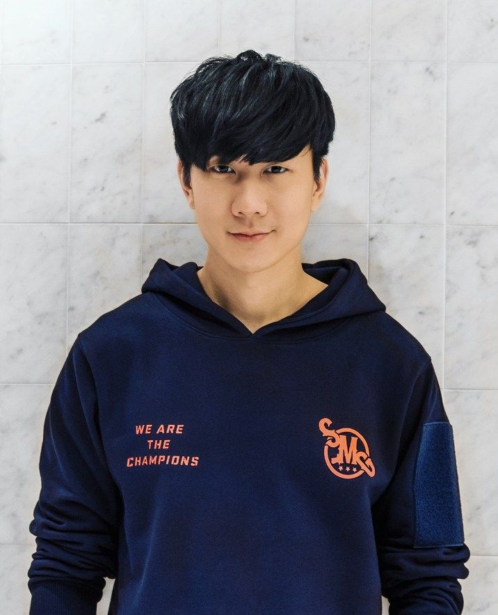 林俊杰的铁刘海,图一年代感感十足,图五最有朝气