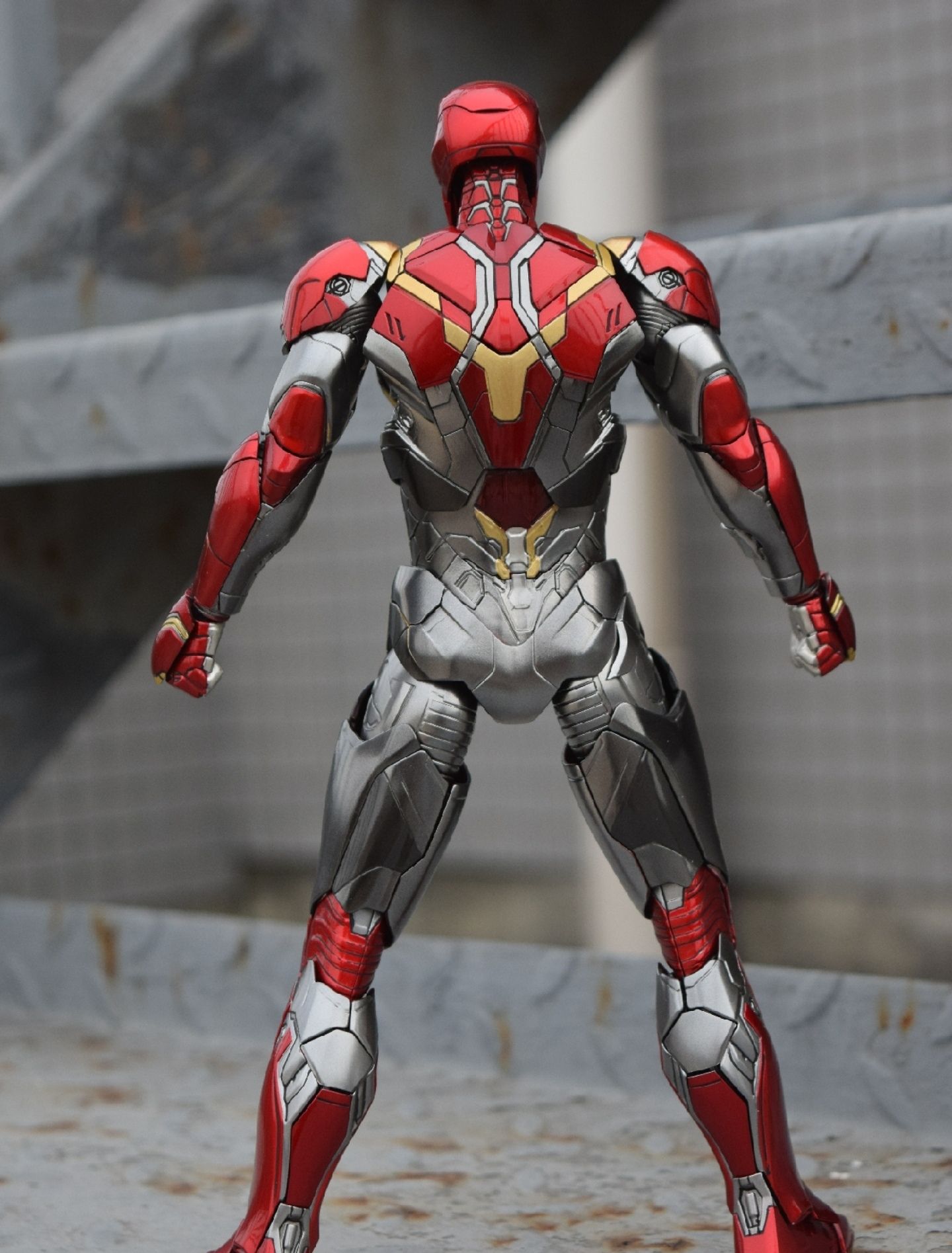 手办模型:漫威英雄钢铁侠重新涂装改造效果展示