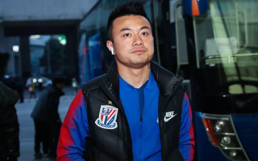 新援指责刺头,柏佳骏精准传球回应,气氛和谐申花有望保级