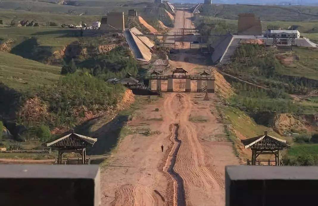 直击全球第一条"高度公路",就在我国大西北,遥遥领先全世界2|秦直道|