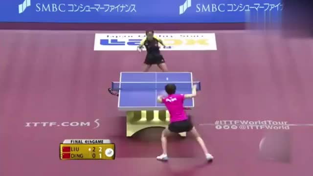 全运会丁宁和刘诗雯3比0晋级女双四强,两人一