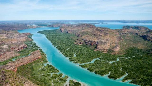令人惊叹的世界上最美丽的8条河流,非常迷人但鲜为人知