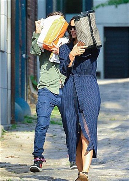 1 / 9 当地时间2018年5月30日,纽约,布莱德利·库珀( bradley cooper