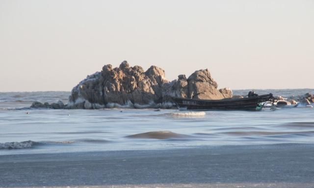 脑筋急转弯没有头也没有尾巴的马是什么马聪明人一秒答出