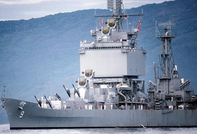 世界上第一型核动力水面战舰长滩号巡洋舰