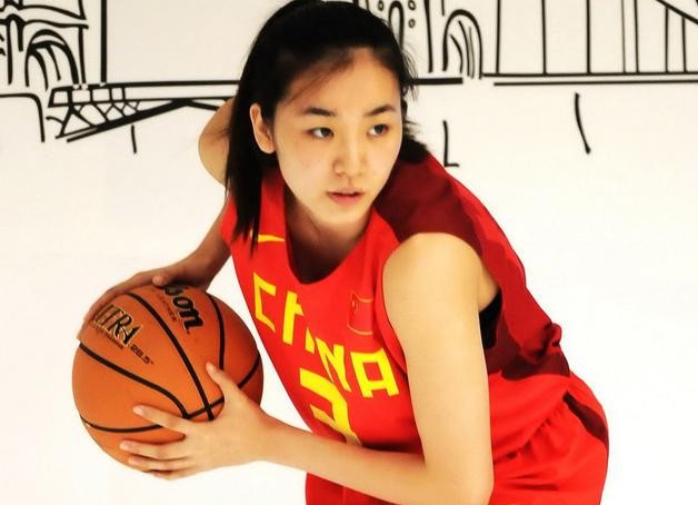 解析篮球女神赵爽:无惧伤病的29岁高颜值老将|赵爽|八一女篮|伤病