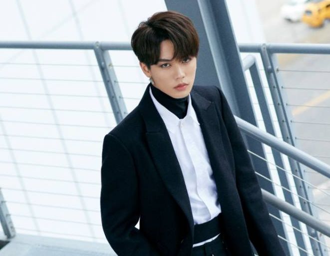 npc男团的霸道范儿,黄明昊成熟,林彦俊美艳,王子异走路带风