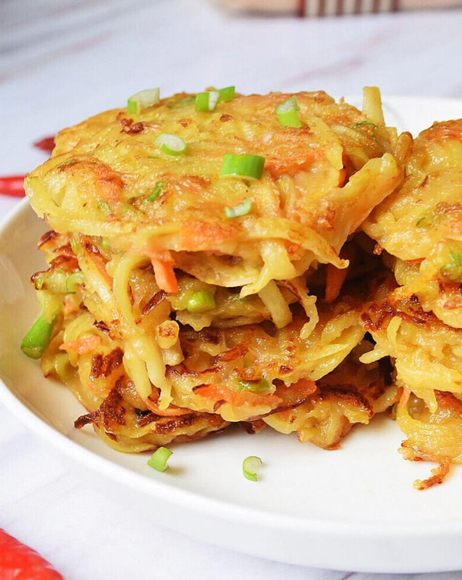 宅家美食金丝土豆饼做法土豆也能作为主食了