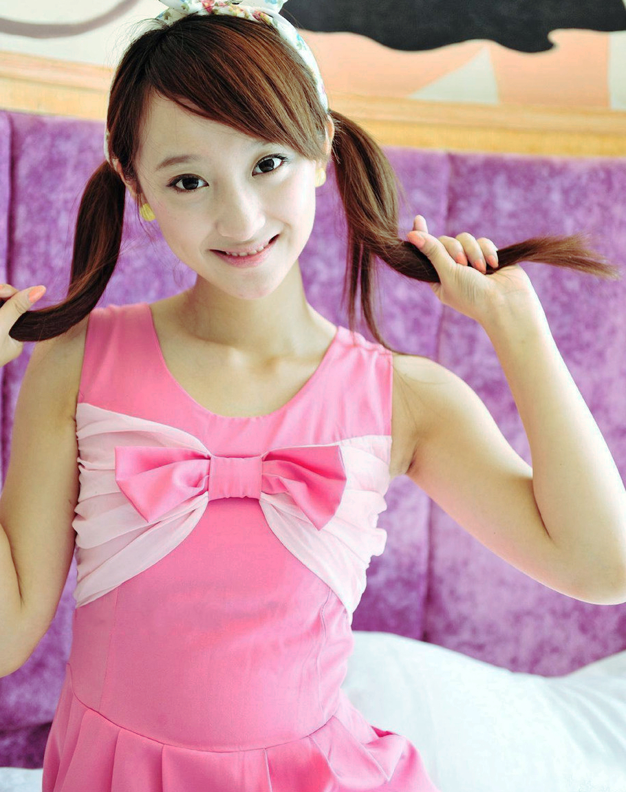 镜头下的清纯艳丽可爱小萌妹姑娘