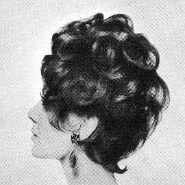 老照片六十年代的时尚发型6