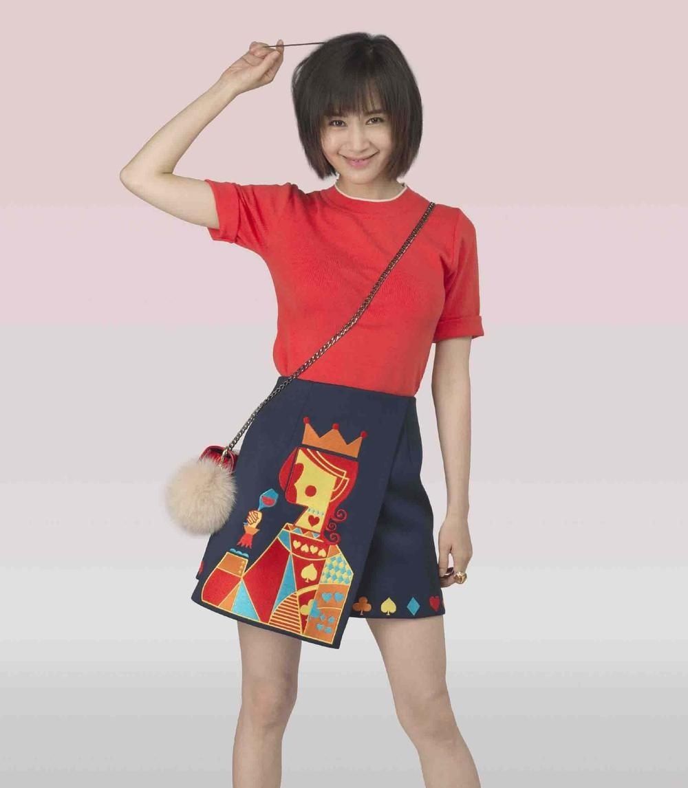 《欢乐颂》里古灵精怪的曲筱绡穿搭,既适合职场也适合日常