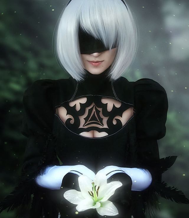 来自美国的酷酷小姐姐cos的尼尔机械纪元2b姐还原出了神韵