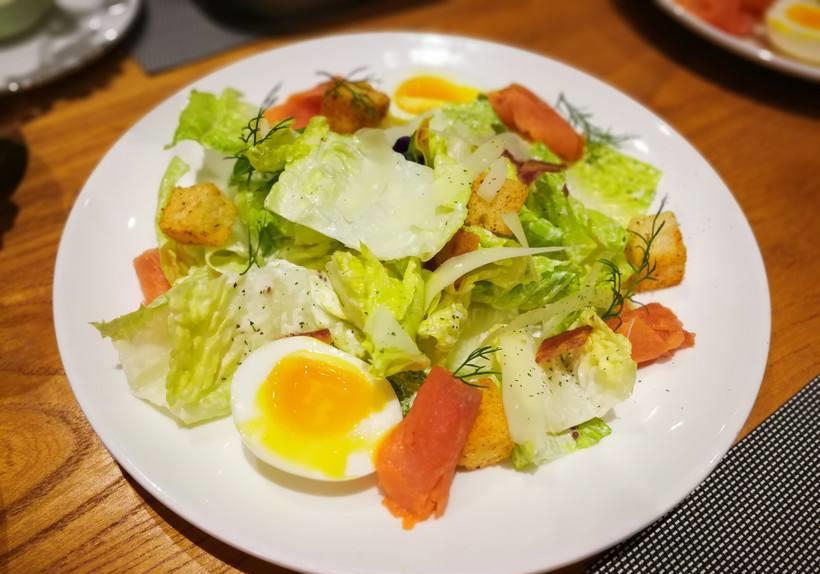 学会这样做低脂沙拉,培养健康饮食习惯让你享受着美食完美瘦身