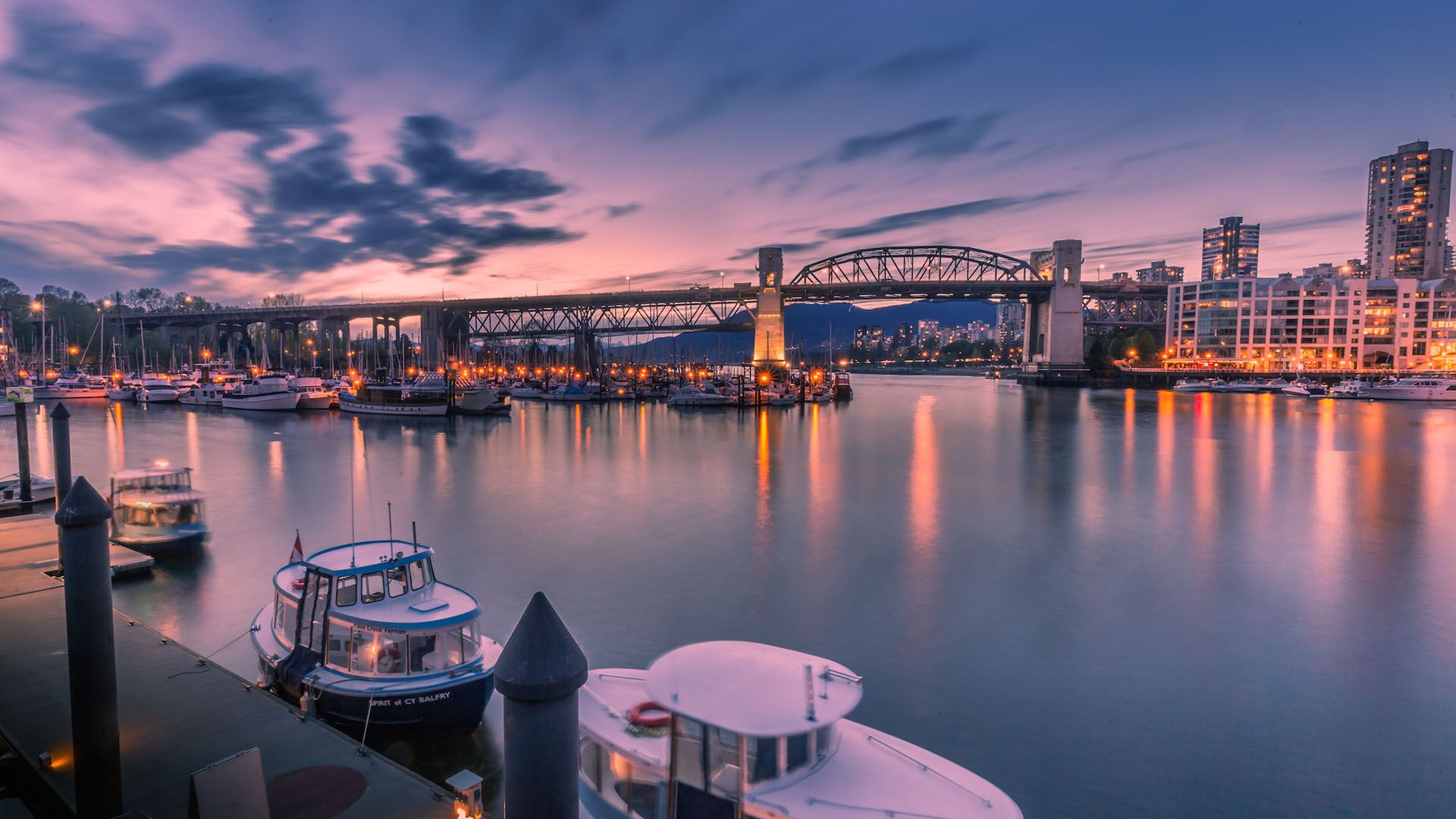 加拿大温哥华城市风景图片桌面壁纸,分辨率:1920x1200