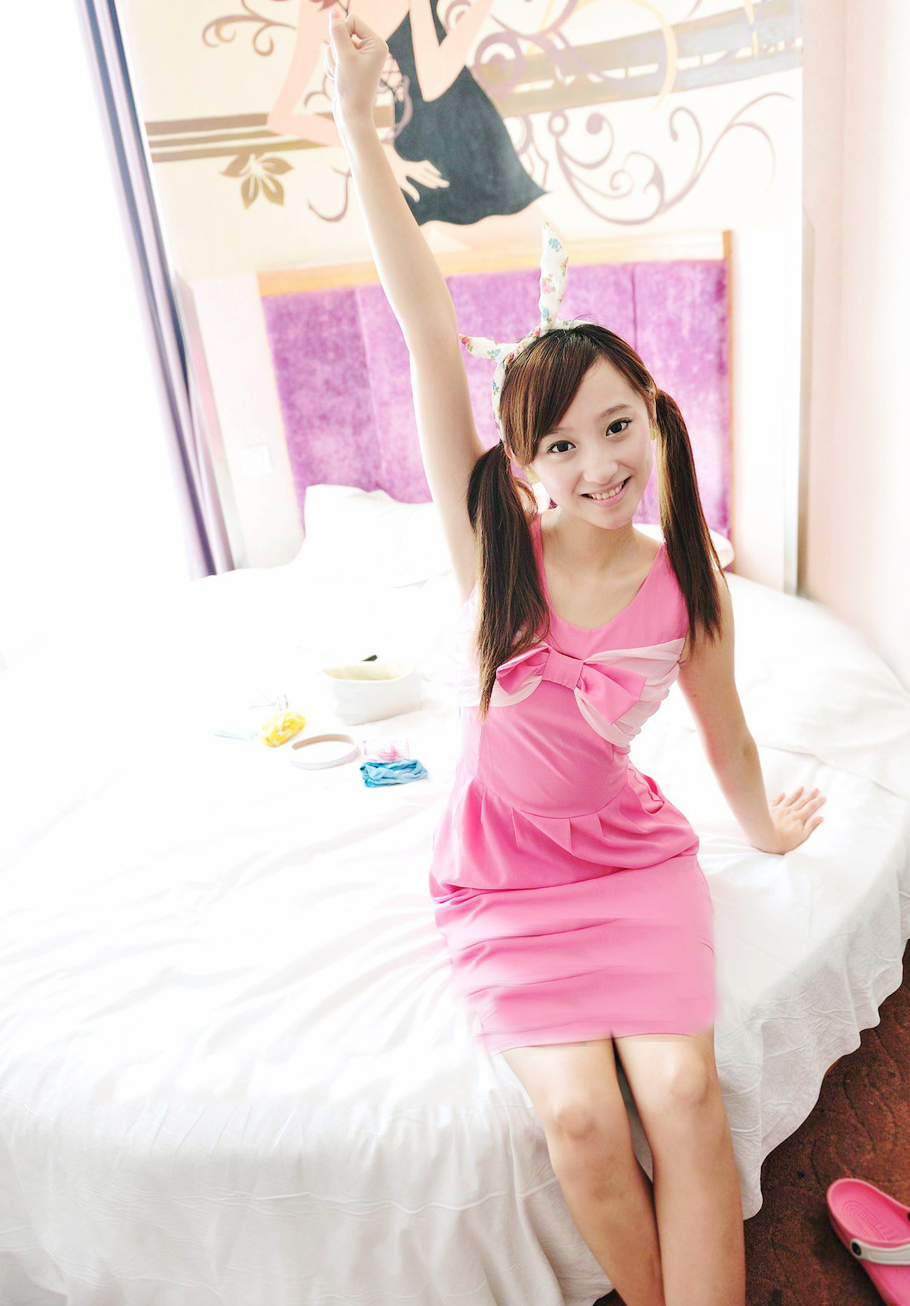 镜头下的清纯艳丽可爱小萌妹姑娘