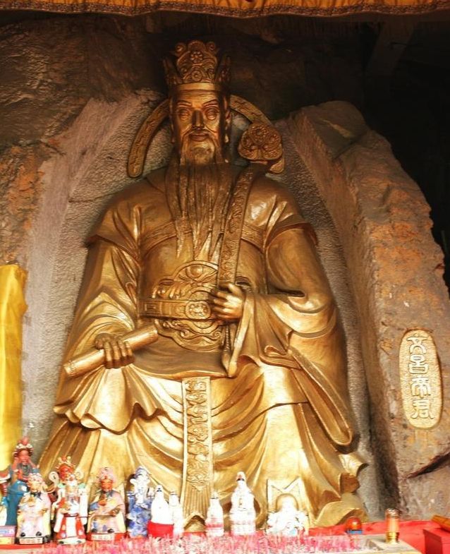 文曲星君文昌帝君不是一位神仙比干是被封文曲星梓童是文昌星