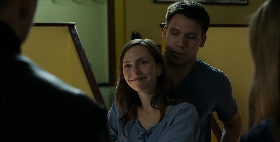 《自由坠落》:我该庆幸遇到你,还是应该选择错过