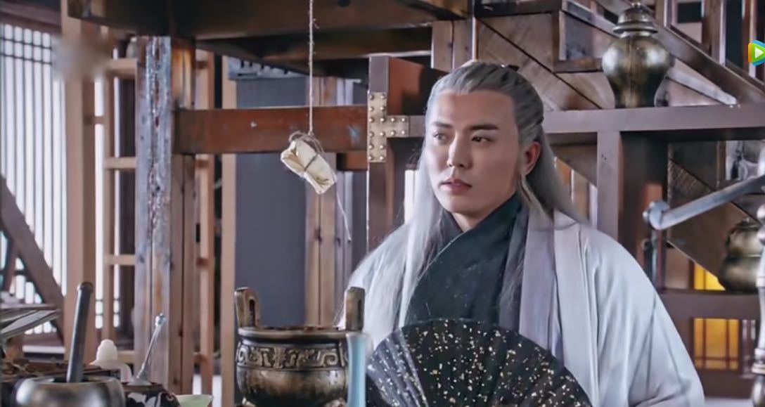 《斗破苍穹》开播,这几位长老简直就是当今老师的缩影呀