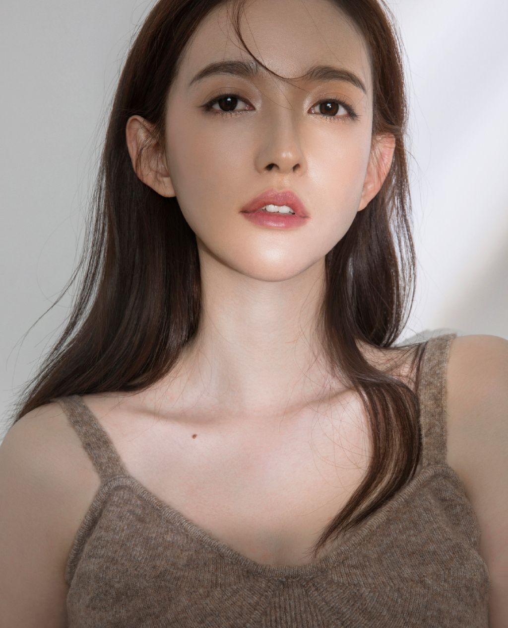 康宁时尚壁纸图片,清新纯美,有爱不惧风来急,相爱必能尽相拥_高清图集