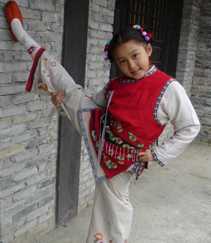 关晓彤《大理公主》剧照,从小就是个美人胚子