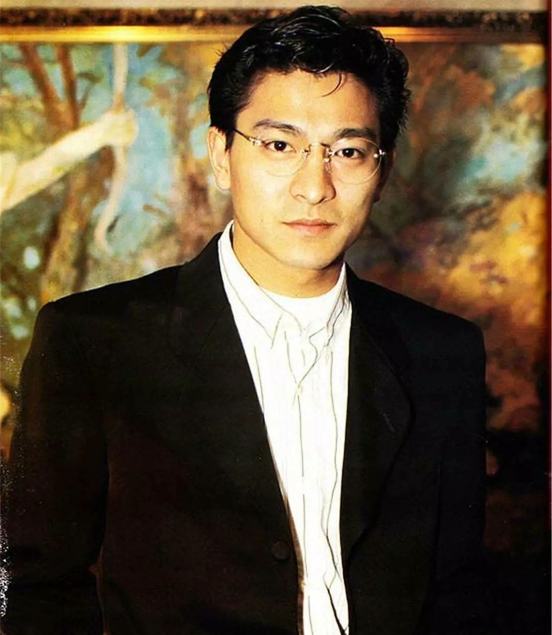 不老天王,看他年轻时模样,最后一张没想到他俩还是好朋友|刘德华