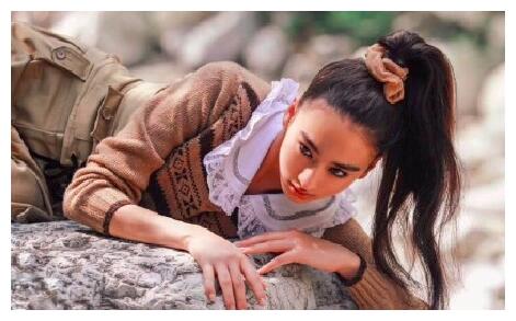 正文               李宛妲目前就读北京舞蹈