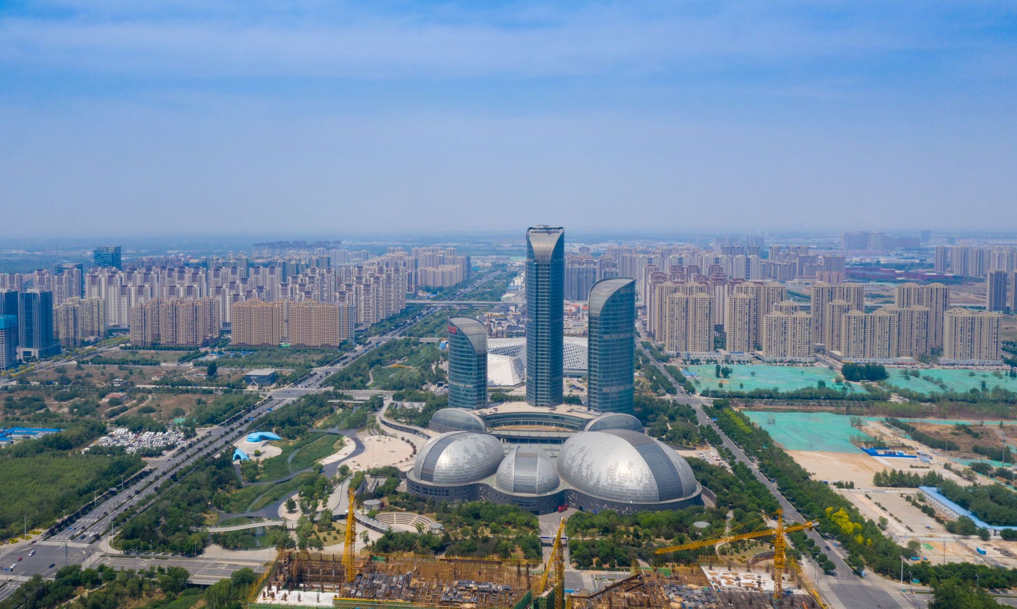 航拍山东省会文化艺术中心，济南西部新城的文化地标